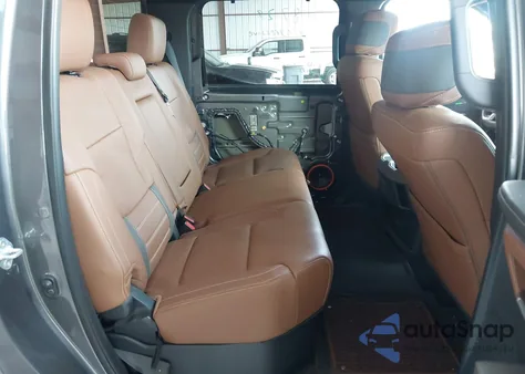 2023 Toyota Tundra 1794 Edition из США, поврежденный, VIN 5TFMA5DBXPX106836